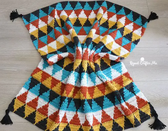 Crochet Triangle Blanket