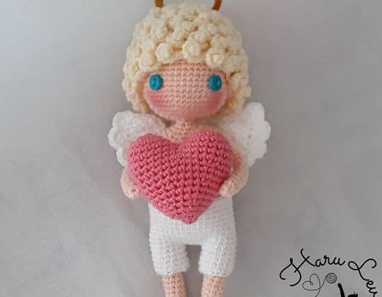 Crochet I give you my heart Valentine's Cupid Free Pattern