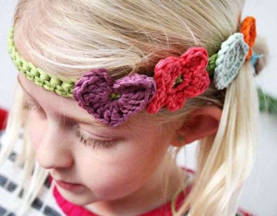 Crochet Lovely Hairband free pattern