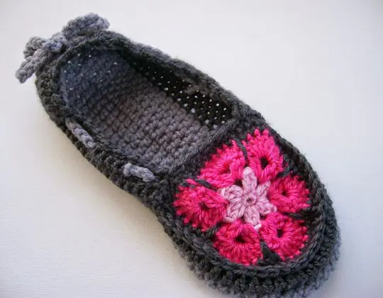 Crochet African Flower Slippers free pattern