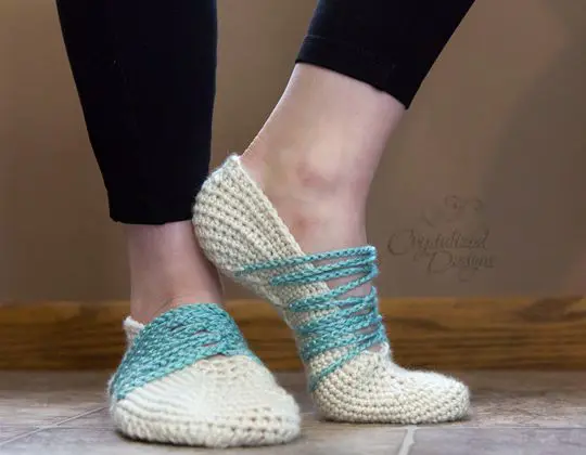 Crochet Branwen Slippers free pattern