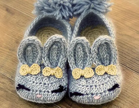 Crochet Bunny House Slippers easy pattern