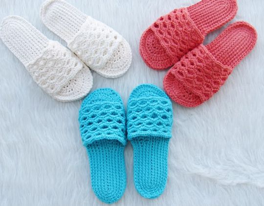 Crochet Spring Slippers free pattern