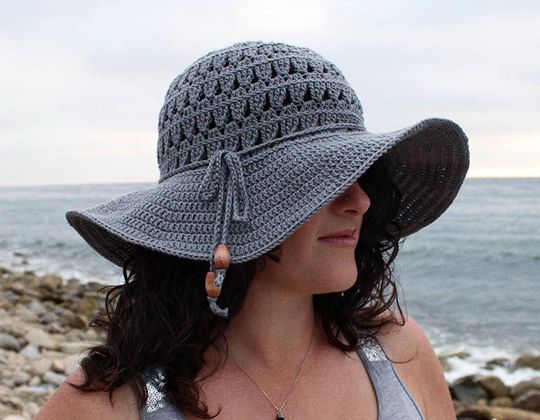 Crochet  Petals Sun Hat easy pattern