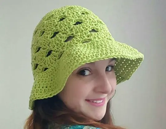 Crochet Stacked Shells Floppy Sun Hat free pattern