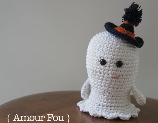 Crochet Boo the Ghost free pattern - Crochet Pattern for Halloween