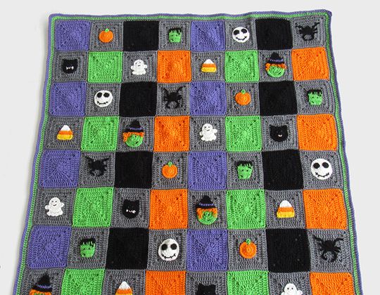 Crochet Halloween Granny Square Blanket free pattern - Crochet Pattern for Halloween
