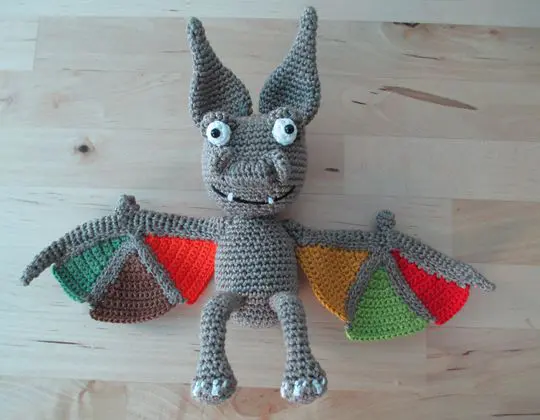 Crochet Mystery Bat free pattern - Crochet Pattern for Halloween