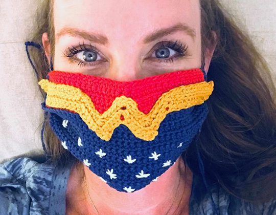 Wonder Woman Crochet Face Mask Cover free pattern - Crochet Pattern for Face Mask