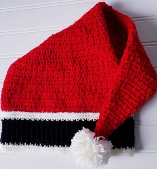Crochet Secret Santa Hat free pattern - Crochet Pattern for Christmas Beanie