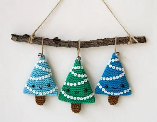 crochet Alberelli Christmas Decoration free pattern